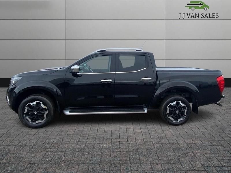 Used Nissan Navara Tekna 2020 Black Pickup