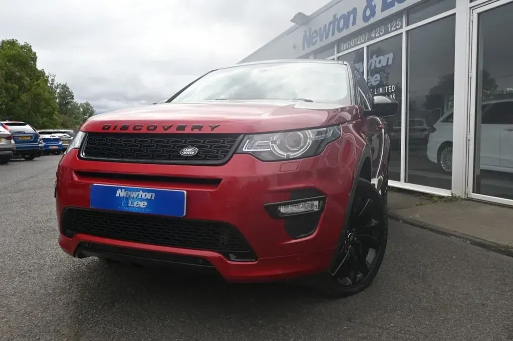 Used Land Rover Discovery Sport HSE Dynamic 240 HP (176 kW) 2019 Red SUV