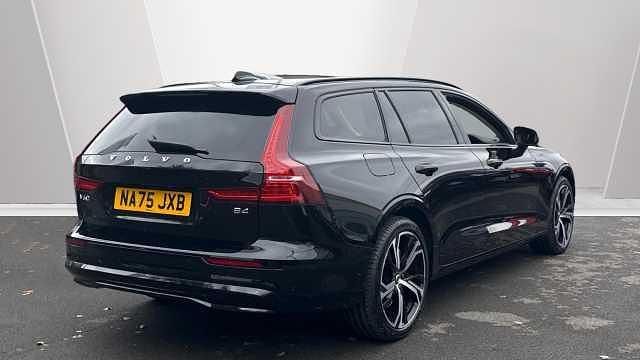 Used Volvo V60 Plus 194 HP (142 kW) 2026 Estate