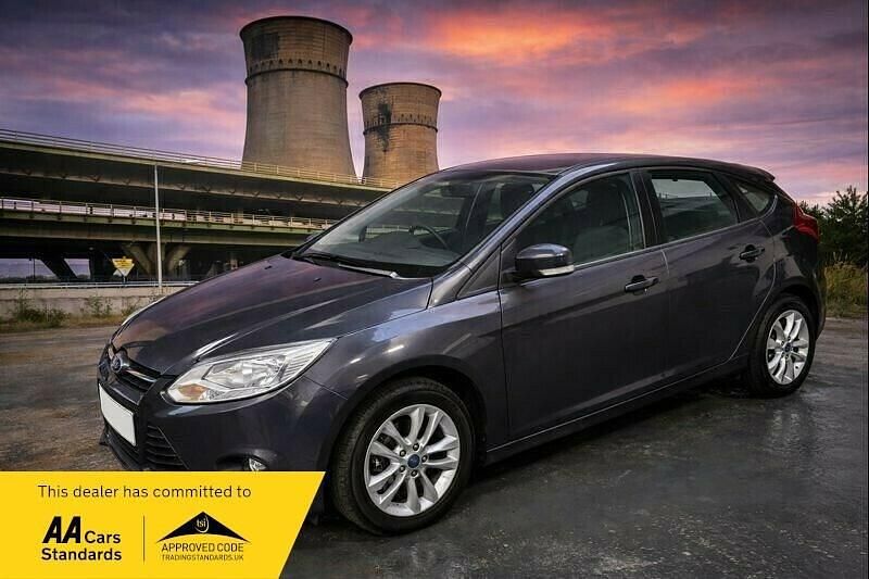 Used Ford Focus Zetec 136 HP (100 kW) 2008 Grey Hatchback