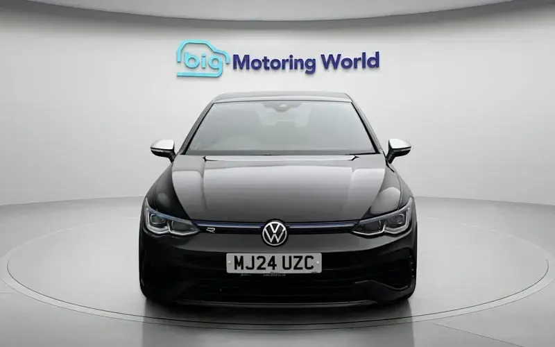 Used VW Golf VIII R 320 HP (235 kW) 2024 Black Hatchback