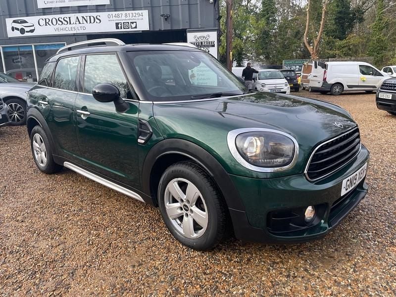 Used Mini Cooper Classic 2019 Green Hatchback