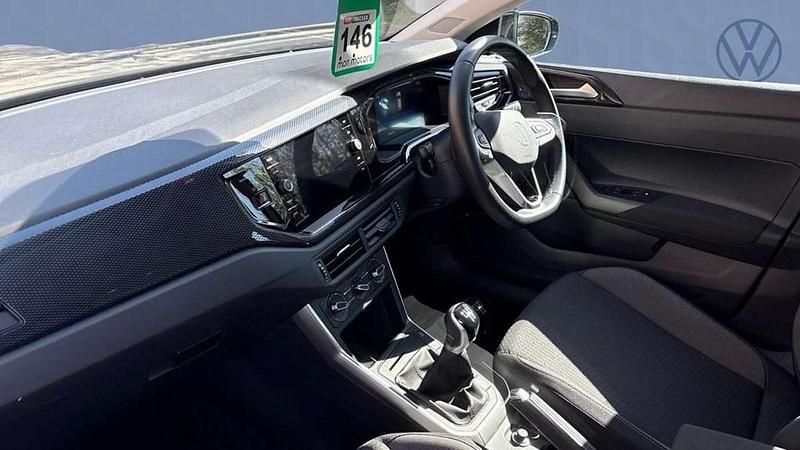 Usado VW Polo Life 95 HP (69 kW) 2023 Preto Citadino