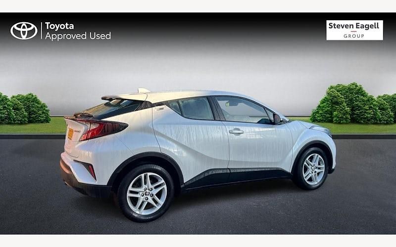 Used Toyota C-HR 122 HP (89 kW) 2023 SUV