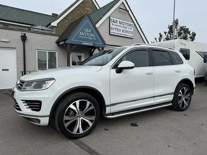 Used VW Touareg R-line 262 HP (192 kW) 2016 White SUV