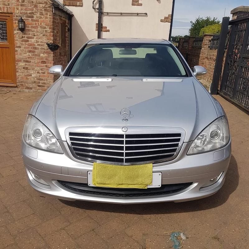 Used Mercedes S320 231 HP (169 kW) 2009 Silver Sedan