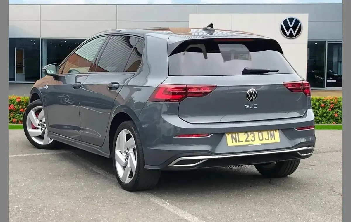 Used VW Golf VIII GTE 241 HP (177 kW) 2023 Grey Hatchback