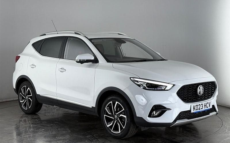 Second-hand MG ZS Exclusive 111 CP (81 kW) 2024 Hatchback
