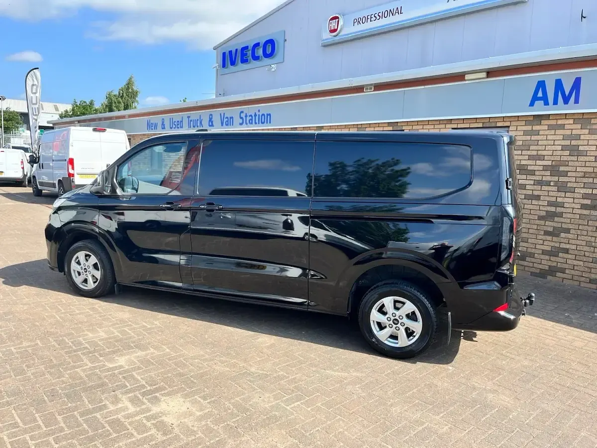 Used Ford Transit Custom Limited 136 HP (100 kW) 2024 Black Van