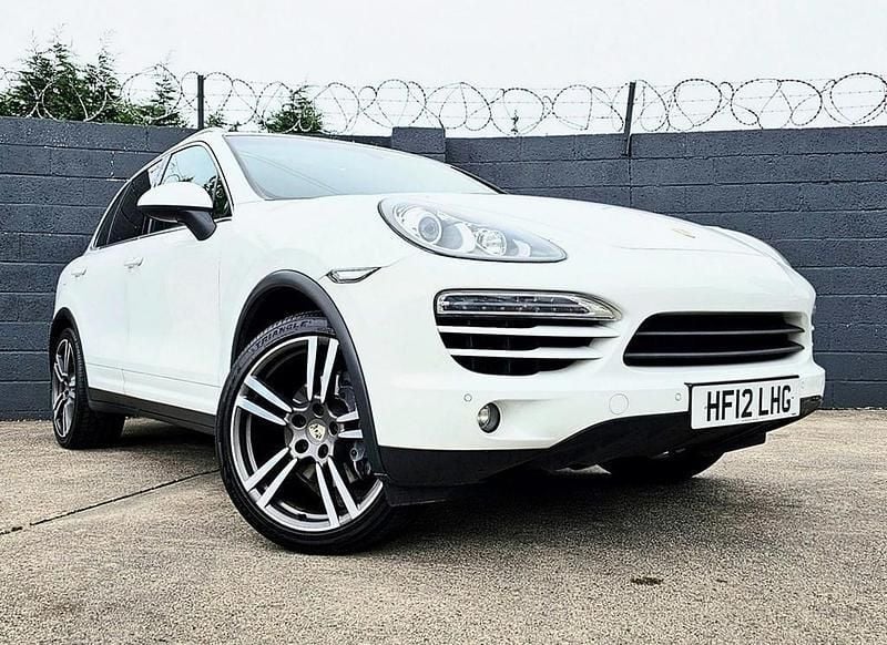 White Used 2012 Porsche Cayenne SUV | £9,495 (Fair price) - Image 1/4
