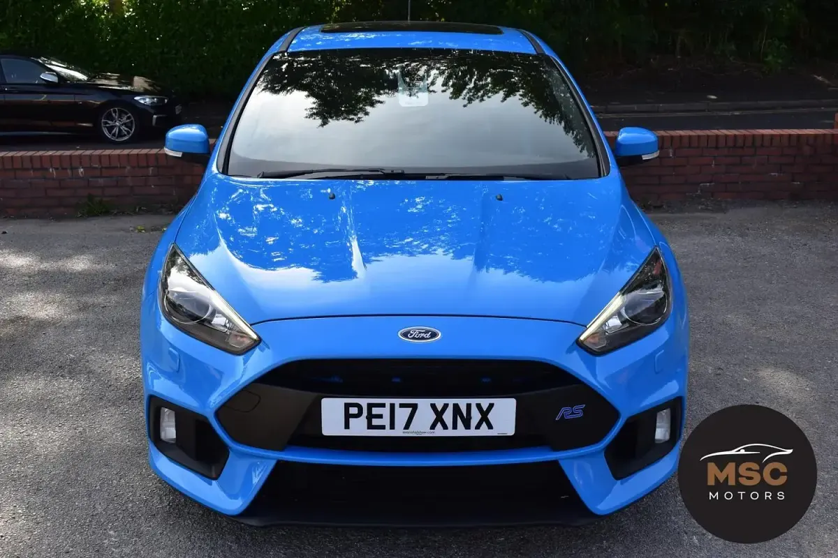 Used Ford Focus 2017 Blue Hatchback