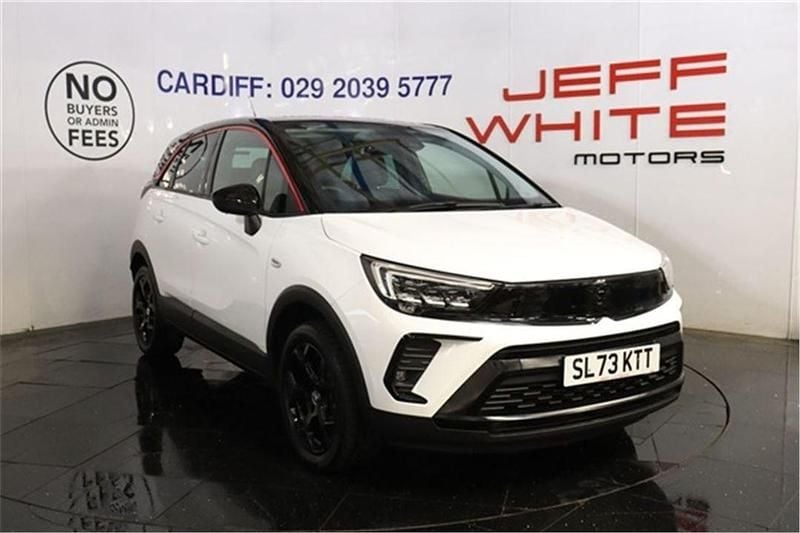 White Used 2023 Vauxhall Crossland X SUV | £16,988 (Expensive) - Image 1/4