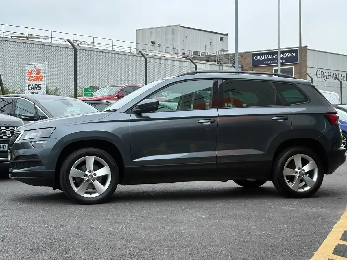 Used Skoda Karoq SE 115 HP (84 kW) 2019 Grey SUV