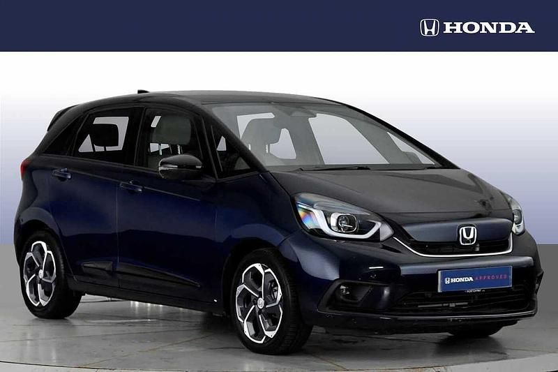 Used Honda Jazz Hybrid 109 HP (80 kW) 2022 Premium paint midnight blue beam Hatchback