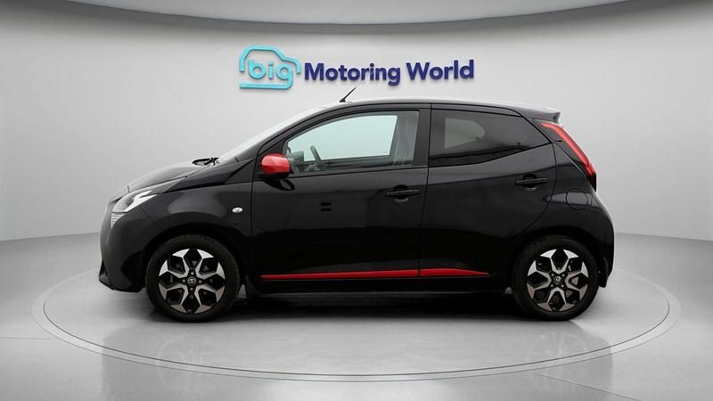 Used Toyota Aygo Trend 72 HP (52 kW) 2020 Black Hatchback