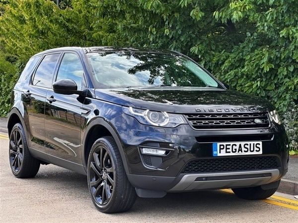 Black Used 2017 Land Rover Discovery Sport HSE SUV | £12,490 (Fair price) - Image 1/1