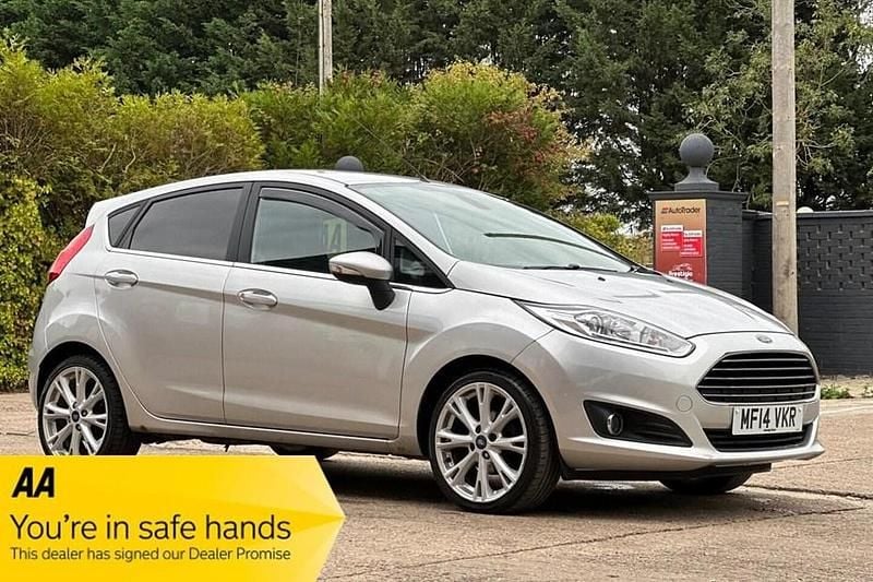 Silver Used 2014 Ford Fiesta Titanium Hatchback | £3,490 (Fair price) - Image 1/1