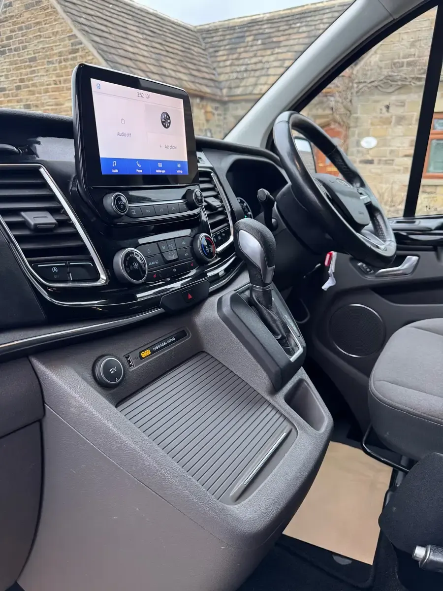 Used Ford Tourneo Custom Titanium 2020 Silver Van