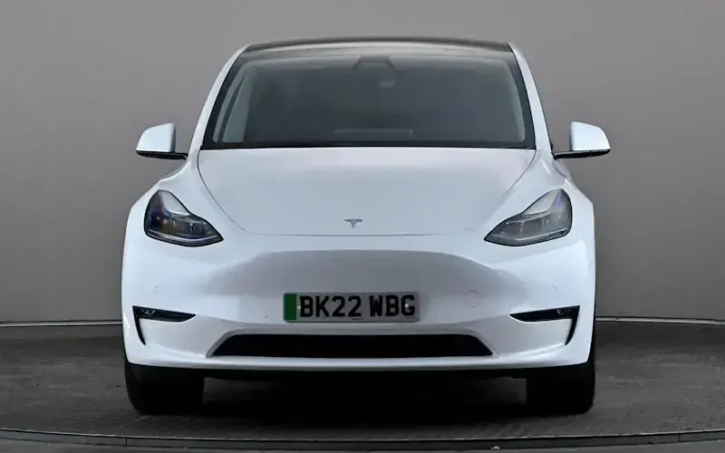 Used Tesla Model Y Long Range AWD 286 kW (389 HP) 2025 SUV