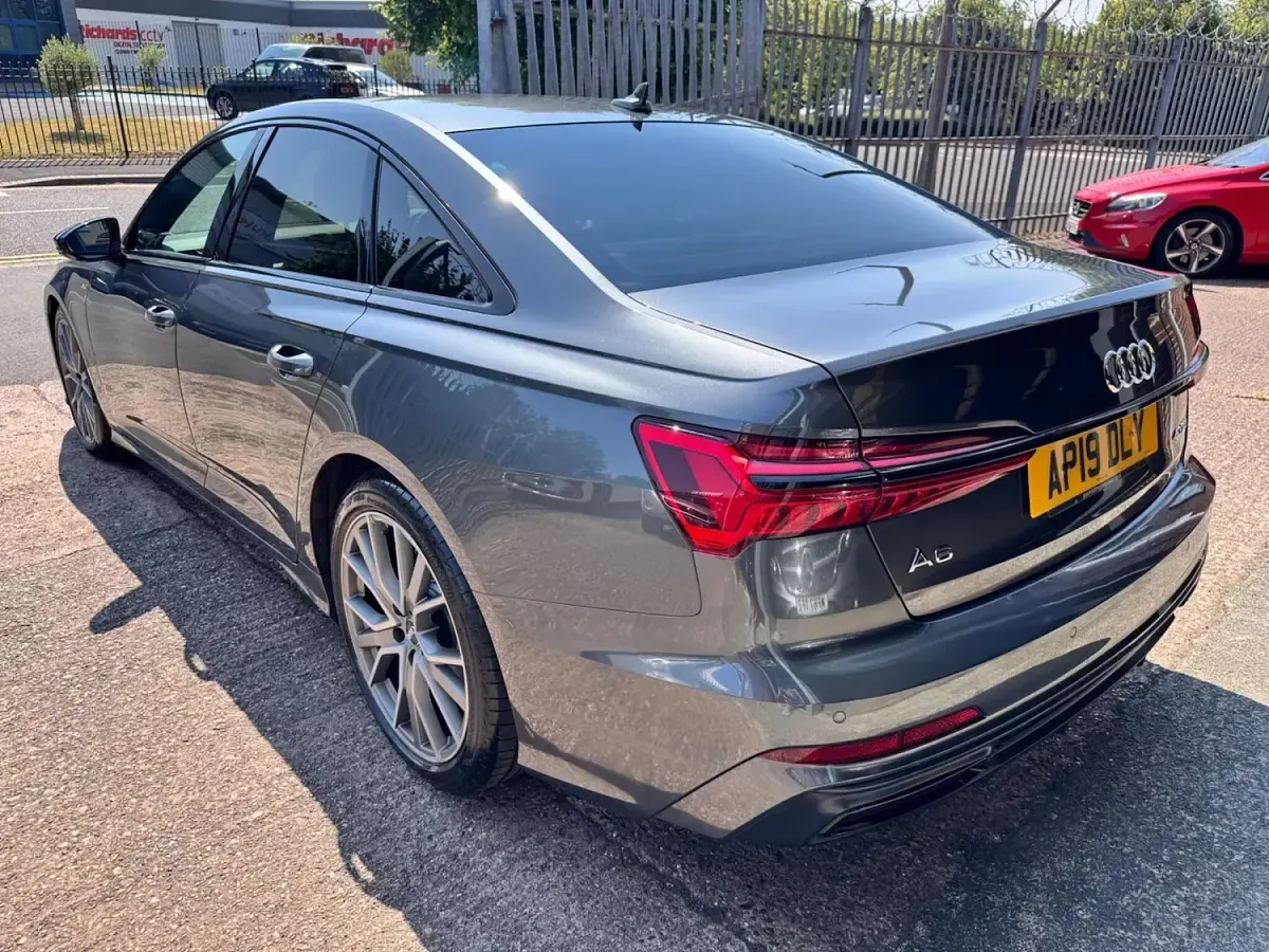 Used Audi A6 Black Edition 204 HP (150 kW) 2019 Grey Sedan