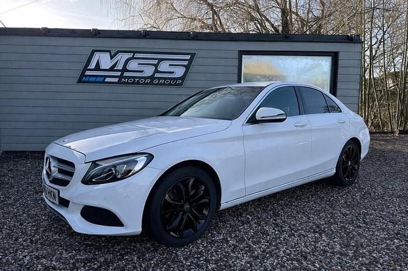 White Used 2016 Mercedes C200 Sedan | £12,495 (Fair price) - Image 1/4