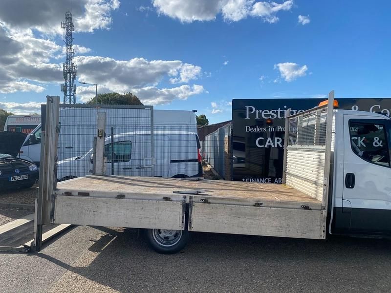 Used Iveco Daily 160 HP (117 kW) 2019 White