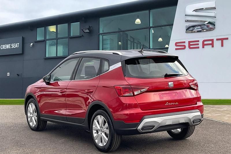 New Seat Arona Xperience 115 HP (84 kW) 2025 Red SUV