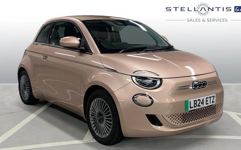 Yellow Used 2024 Fiat 500e Hatchback | £19,990 (Expensive) - Image 1/4