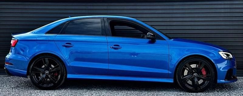 Used Audi RS3 395 HP (290 kW) 2018 Blue Sedan