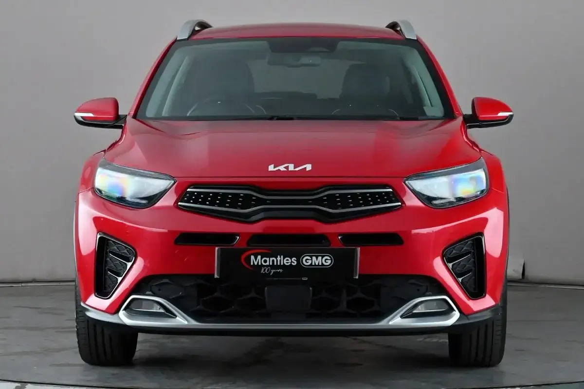 Used Kia Stonic GT-Line S 118 HP (86 kW) 2024 Red SUV