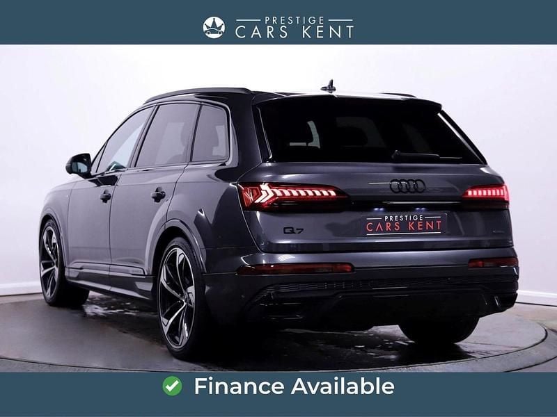 Used Audi Q7 Black Edition 340 HP (250 kW) 2022 Grey SUV