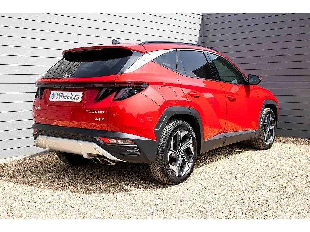 Used Hyundai Tucson Premium 230 HP (169 kW) 2021 Engine red SUV