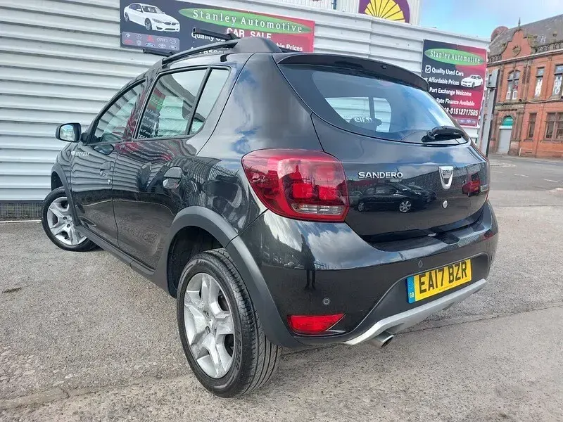 Used Dacia Sandero Lauréate 2017 Black Hatchback
