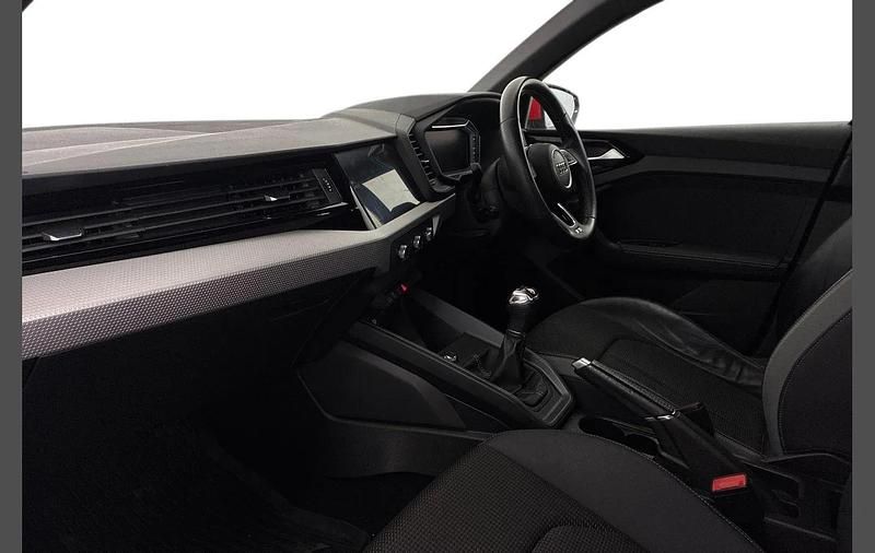 Used Audi A1 S-Line 147 HP (108 kW) 2019 Red Hatchback