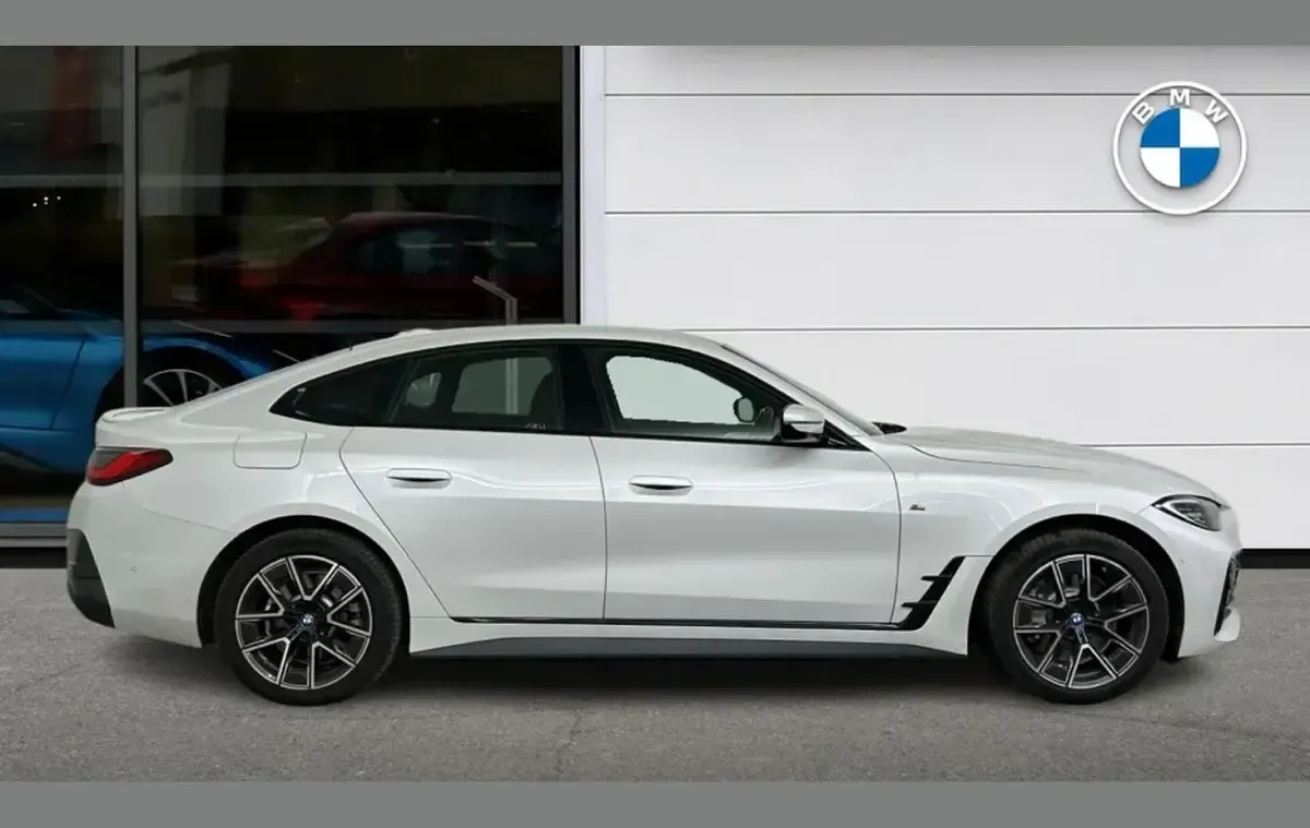 Used BMW i4 M Sport 250 kW (340 HP) 2023 White Sedan