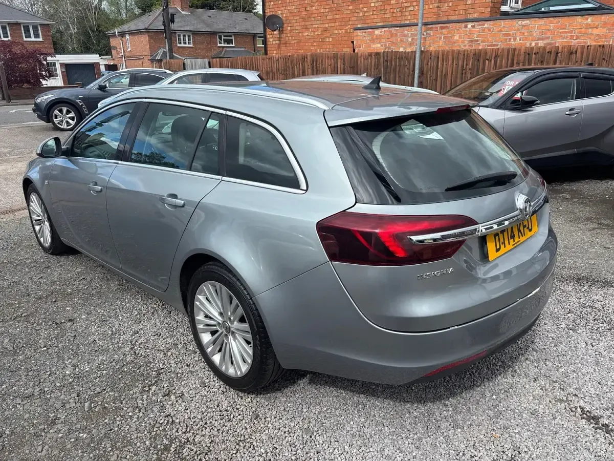 Used Vauxhall Insignia 2014 Silver Estate