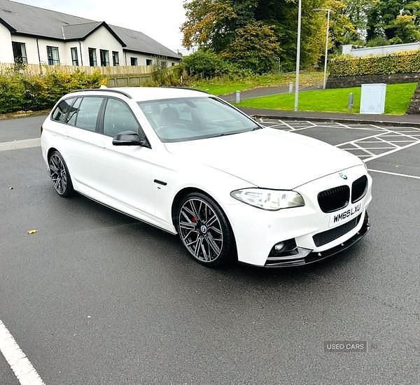 White Used 2016 BMW 520 M Sport Estate | £10,995 (Fair price) - Image 1/4