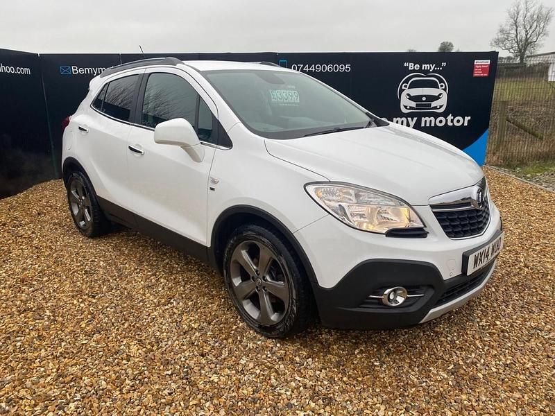White Used 2014 Vauxhall Mokka SUV | £3,399 (Fair price) - Image 1/4