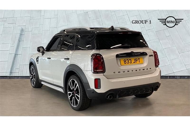 Used Mini Cooper S Countryman Sport 178 HP (130 kW) 2022 White silver SUV