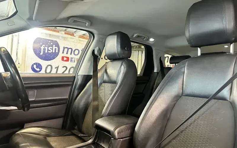 Used Land Rover Discovery Sport SE 180 HP (132 kW) 2015 Grey SUV
