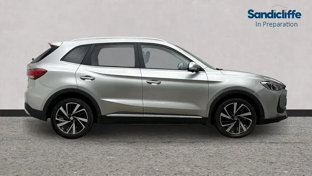 Używany MG ZS Trophy 196 KM (144 kW) 2024 SUV