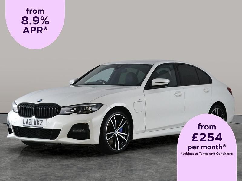 White Used 2021 BMW 330e M Sport Sedan | £17,517 (Fair price) - Image 1/2
