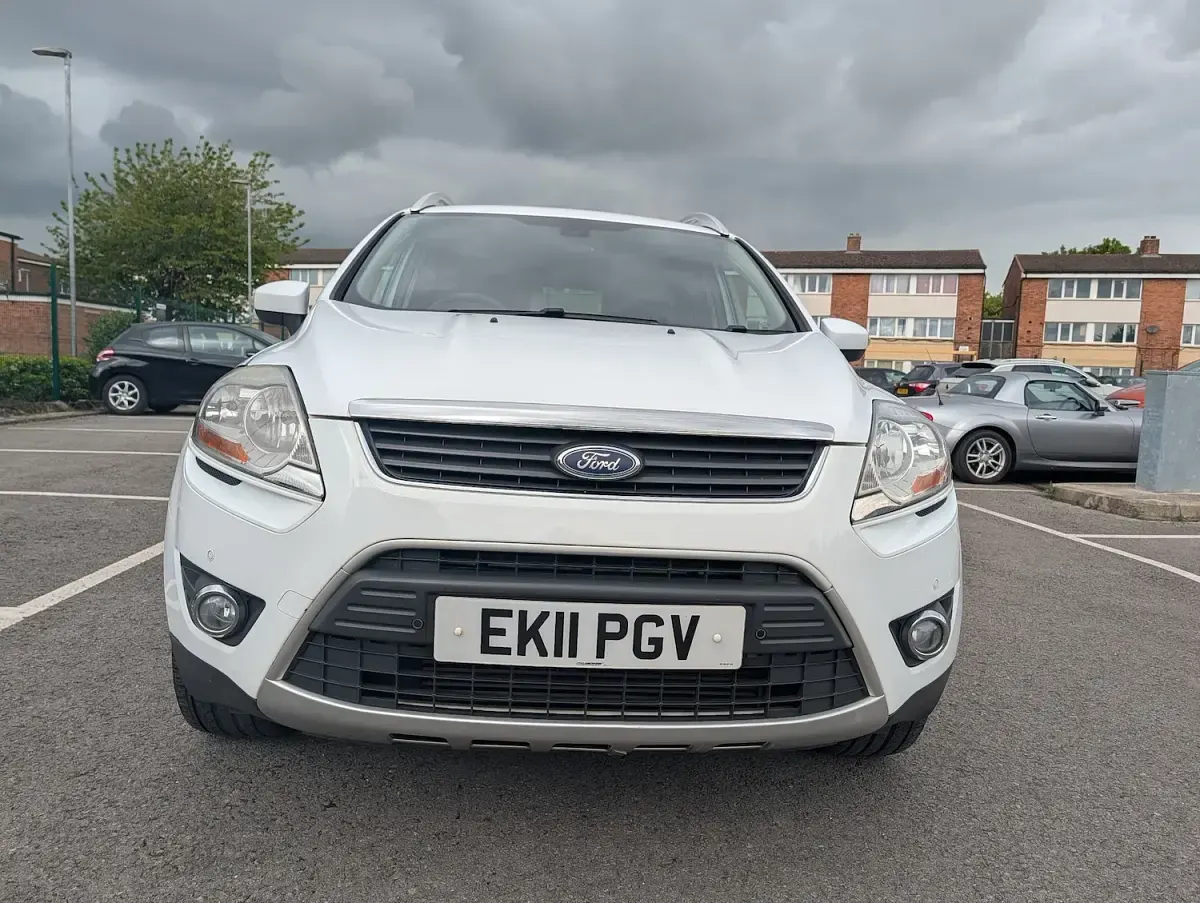Used Ford Kuga Titanium 2011 White SUV