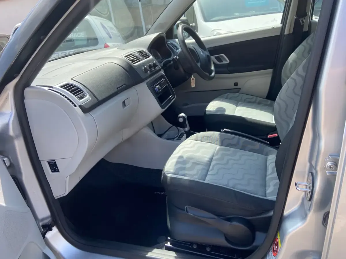 Used Skoda Fabia 105 HP (77 kW) 2008 Silver Hatchback