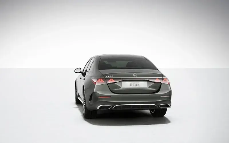 New Mercedes E200 AMG Line Premium 204 HP (150 kW) 2026 Sedan