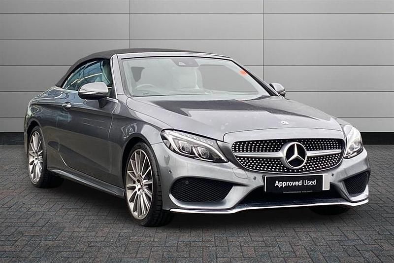 Used Mercedes C220 AMG Line Premium Plus 170 HP (125 kW) 2018 Selenite grey Cabriolet