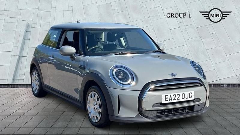 Used Mini ONE Classic 102 HP (75 kW) 2022 Grey Hatchback