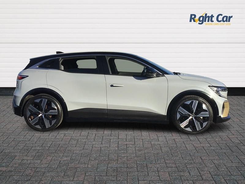 Used Renault Mégane IV 159 kW (217 HP) 2023 Ceramic grey / black  Hatchback