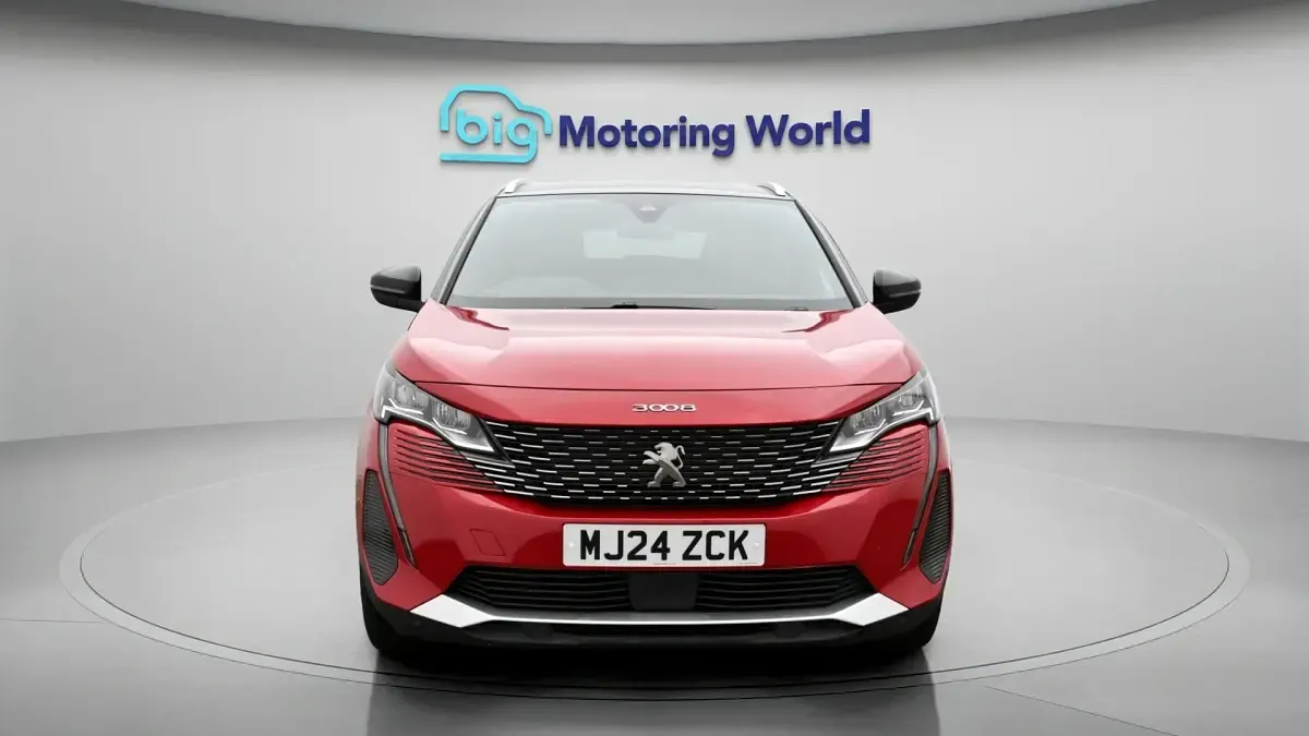 Gebraucht Peugeot 3008 Allure+ 136 PS (100 kW) 2023 Rot SUV