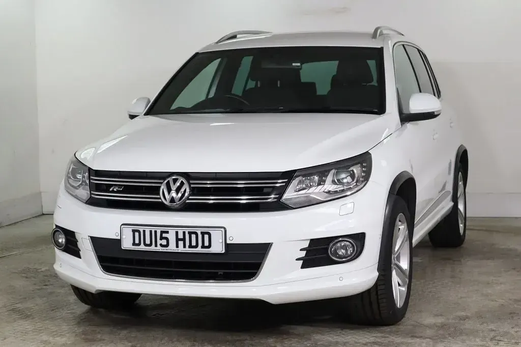 Used VW Tiguan R-line 177 HP (130 kW) 2015 White SUV